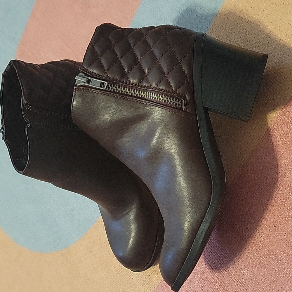 MIA ankle boot, Size 6.5